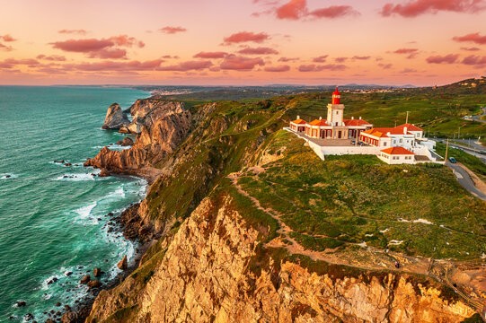 Cliff-top viewpoint